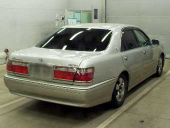 TOYOTA CROWN 2000 Image 2