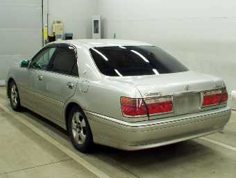 TOYOTA CROWN 2000 Image 4