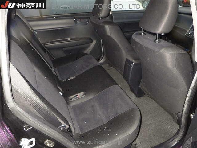 TOYOTA COROLLA FIELDER 2018 Image 9