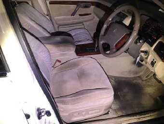 TOYOTA CROWN 2001 Image 3