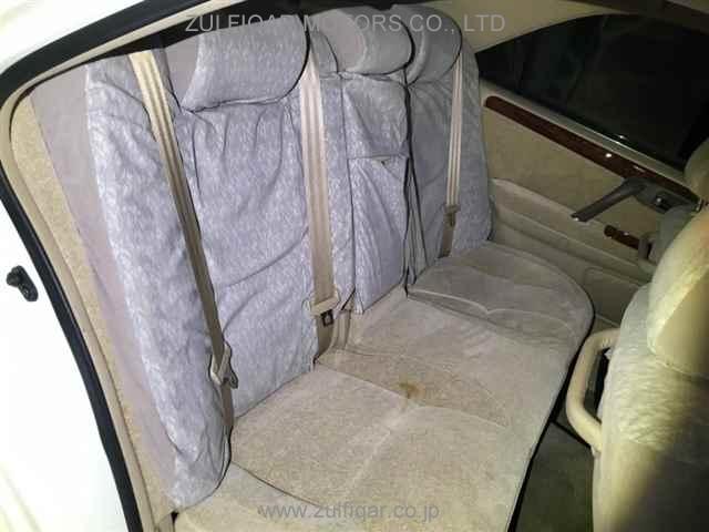 TOYOTA CROWN 2001 Image 6