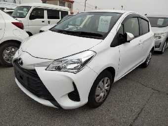 TOYOTA VITZ 2018 Image 1