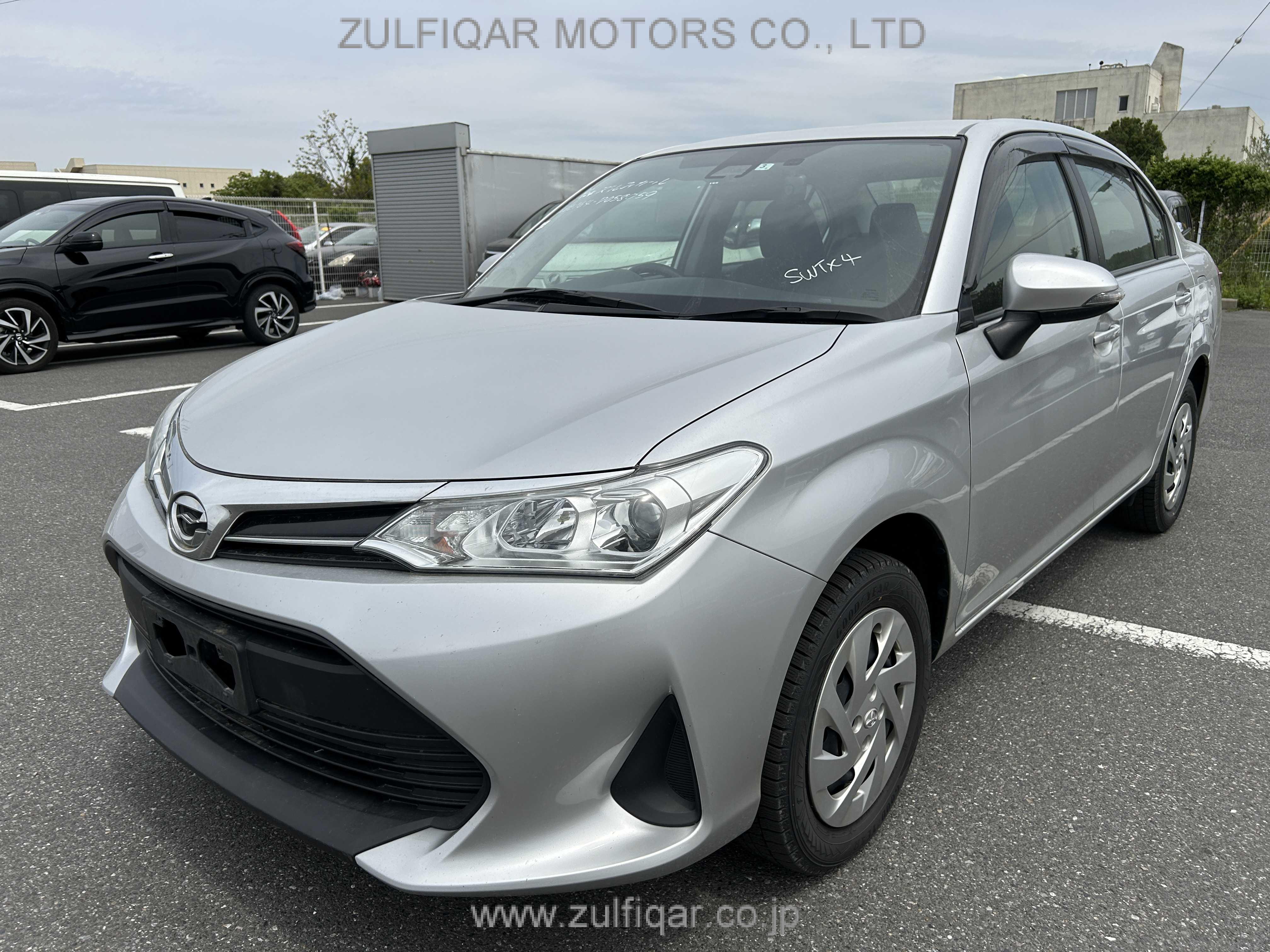 TOYOTA COROLLA AXIO 2018 Image 2