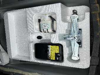 TOYOTA COROLLA AXIO 2018 Image 9