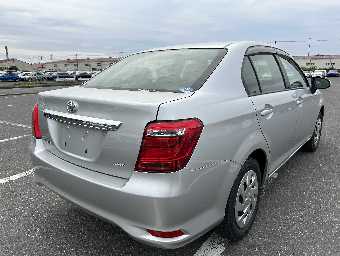 TOYOTA COROLLA AXIO 2018 Image 10