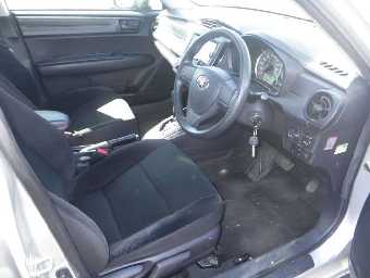 TOYOTA COROLLA AXIO 2018 Image 3