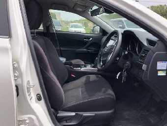 TOYOTA MARK X 2018 Image 7