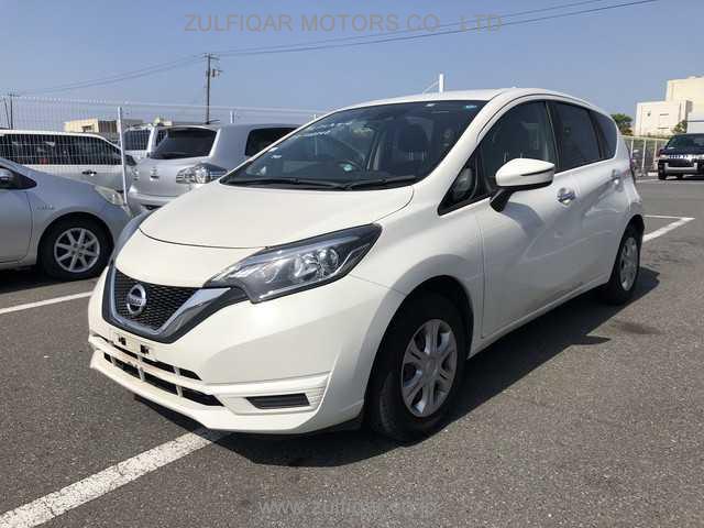 NISSAN NOTE 2017 Image 12