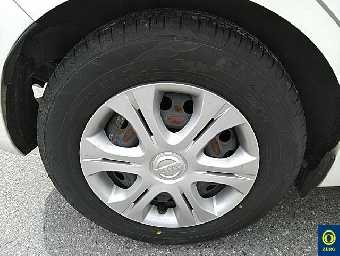 NISSAN NOTE 2017 Image 10