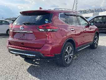 NISSAN X-TRAIL 2017 Image 5
