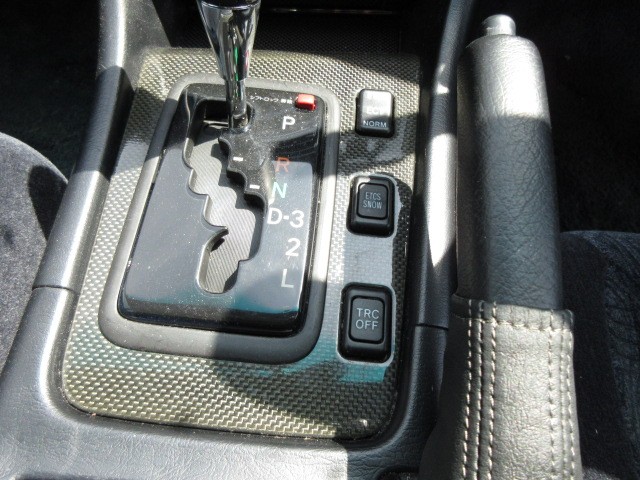 TOYOTA MARK II 2000 Image 22