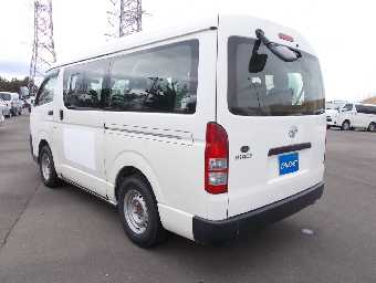 TOYOTA HIACE WAGON 2017 Image 2