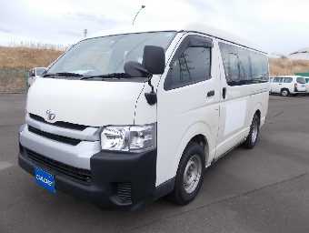 TOYOTA HIACE WAGON 2017 Image 4