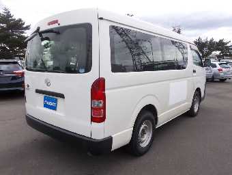 TOYOTA HIACE WAGON 2017 Image 6