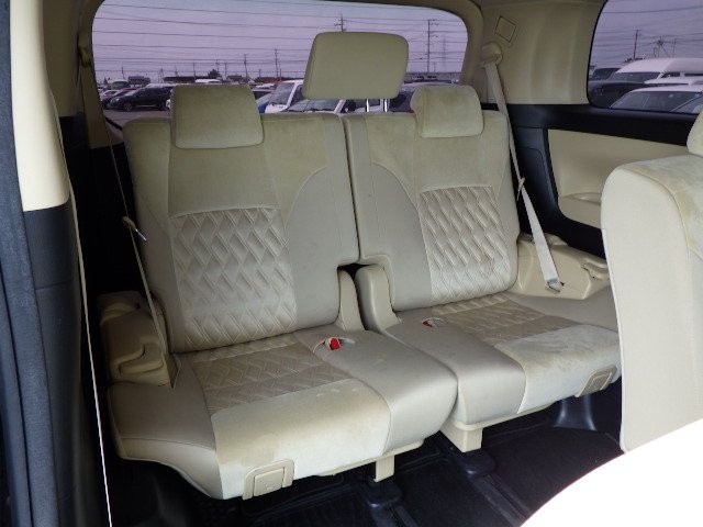 TOYOTA VELLFIRE 2018 Image 20