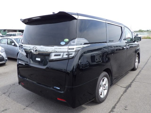 TOYOTA VELLFIRE 2018 Image 30