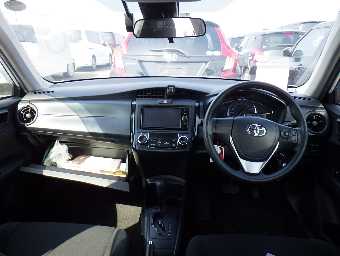 TOYOTA COROLLA AXIO 2018 Image 16