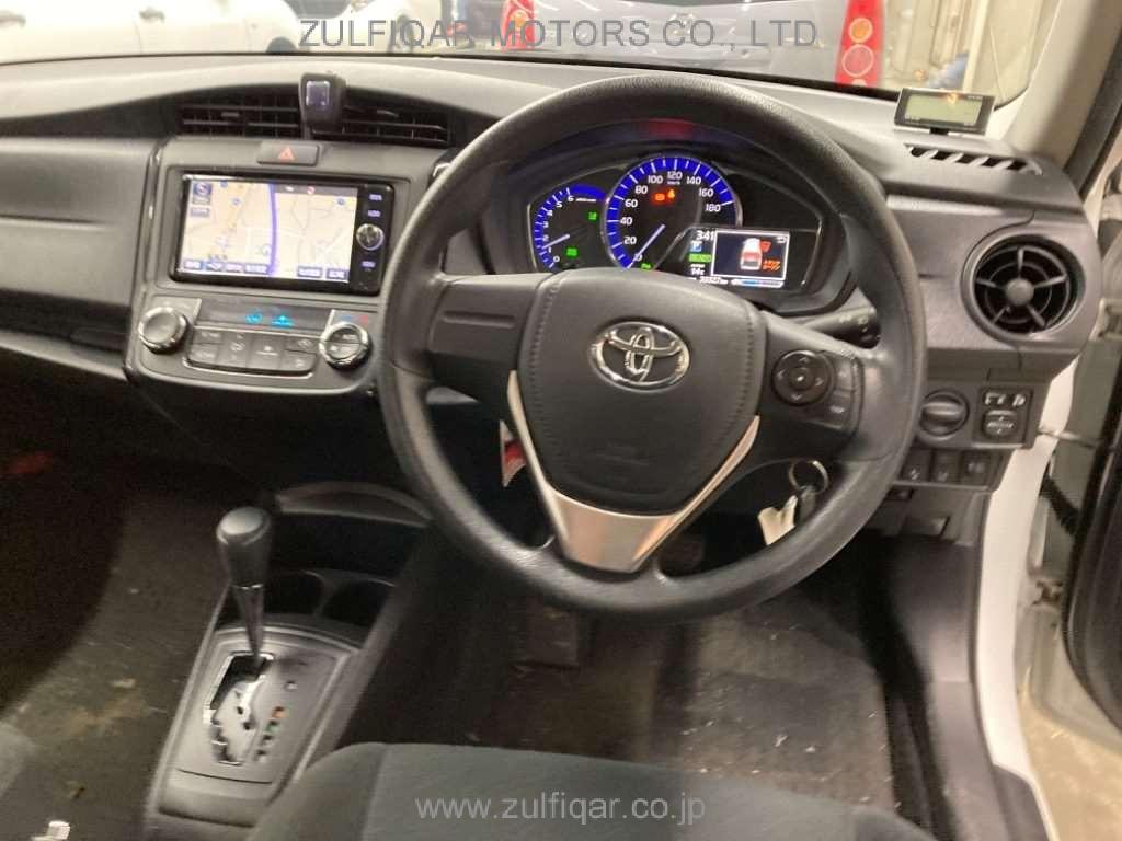 TOYOTA COROLLA AXIO 2018 Image 6