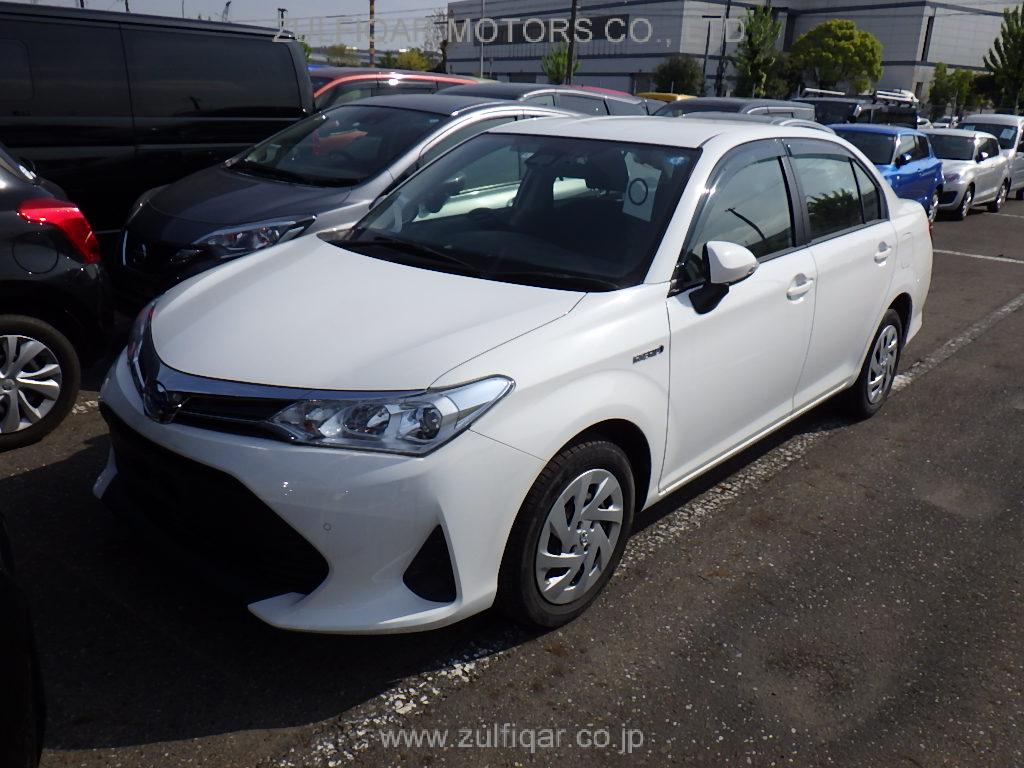 TOYOTA COROLLA AXIO 2018 Image 9