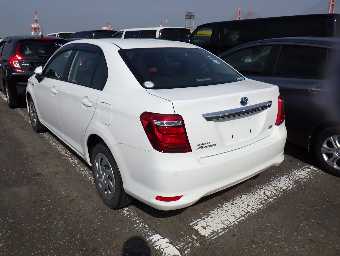 TOYOTA COROLLA AXIO 2018 Image 10