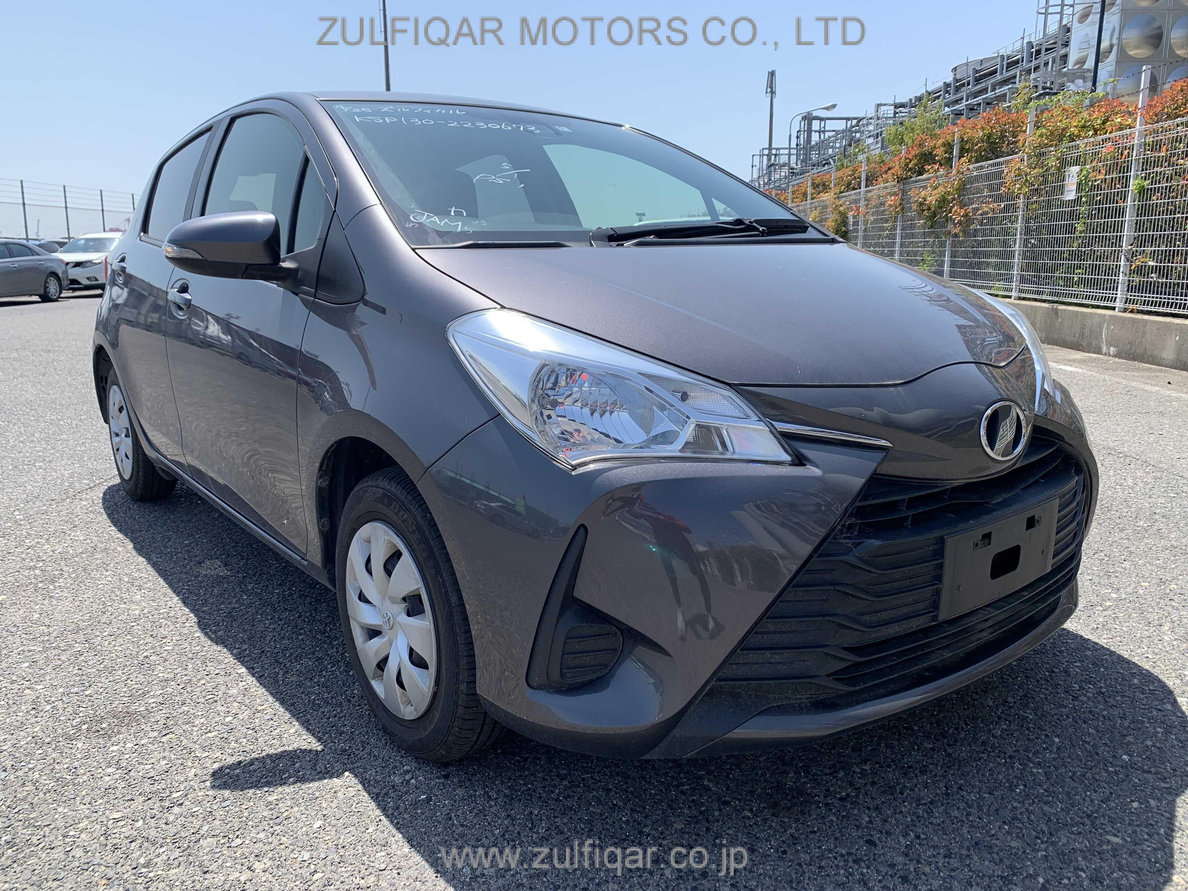 TOYOTA VITZ 2018 Image 19