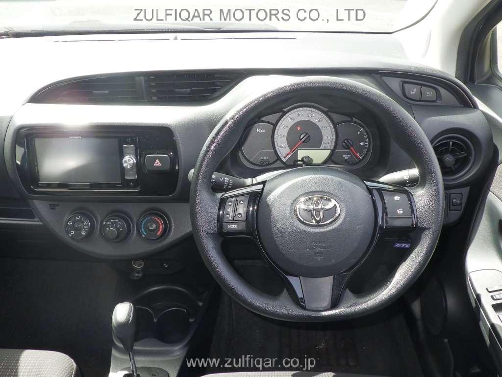 TOYOTA VITZ 2018 Image 6