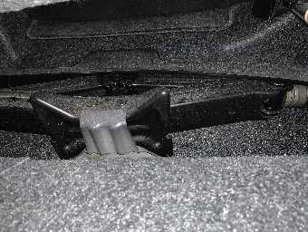 TOYOTA VITZ 2018 Image 10