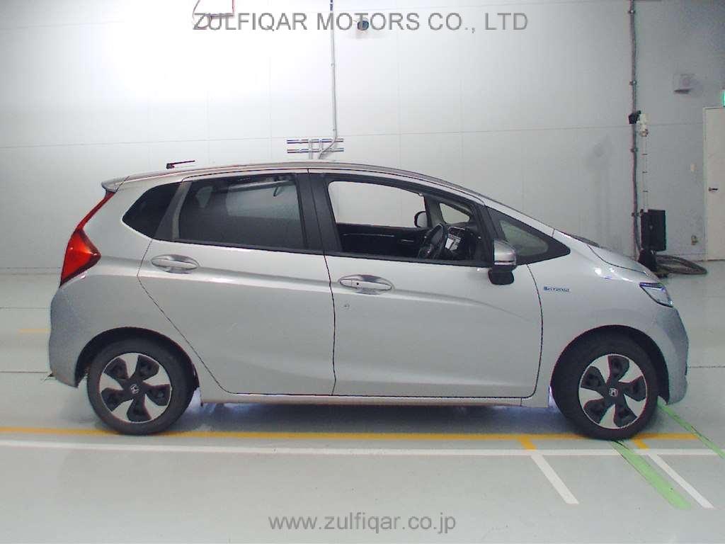 HONDA FIT HYBRID 2017 Image 3