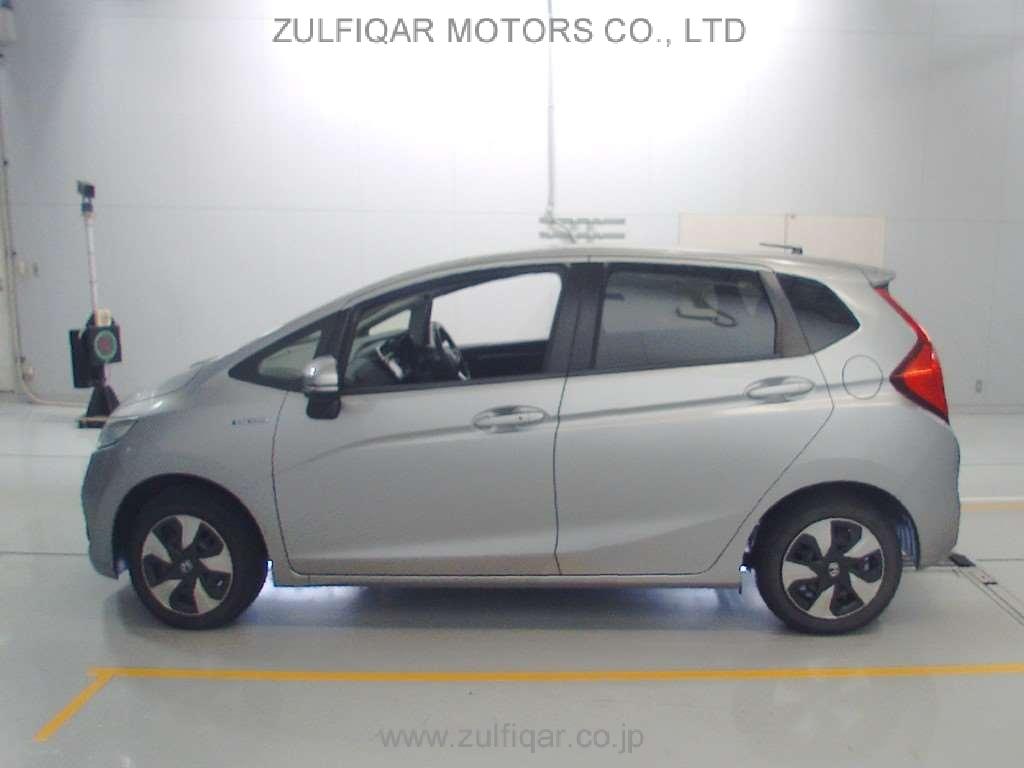 HONDA FIT HYBRID 2017 Image 4