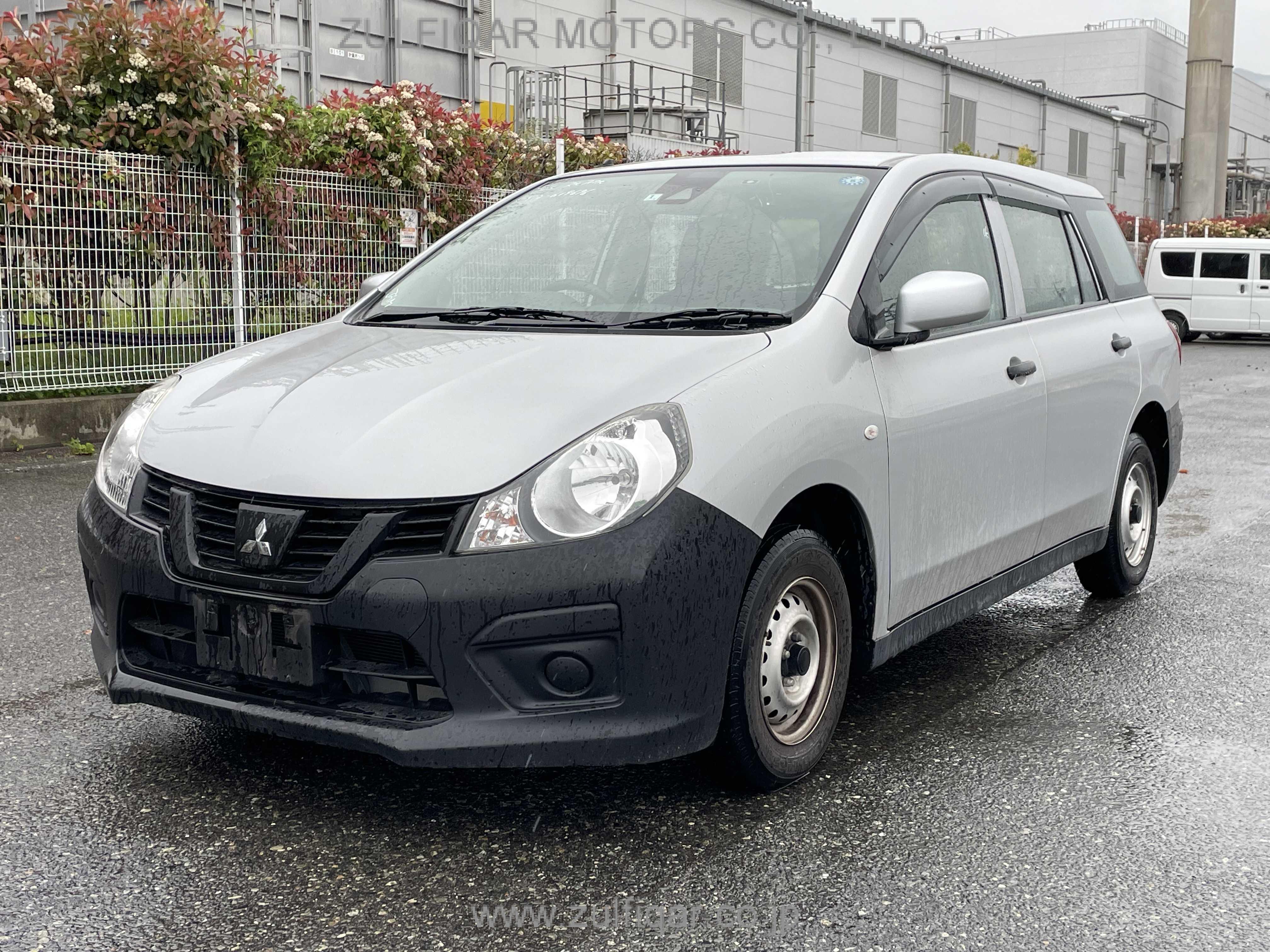 MITSUBISHI LANCER CARGO S/V 2018 Image 3