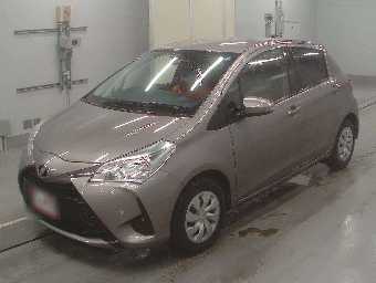 TOYOTA VITZ 2019 Image 1