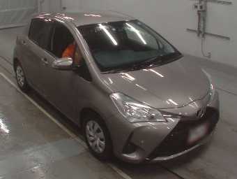 TOYOTA VITZ 2019 Image 5