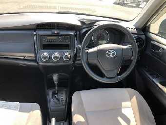 TOYOTA COROLLA AXIO 2017 Image 4