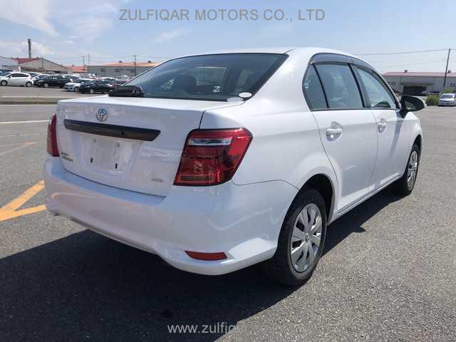 TOYOTA COROLLA AXIO 2017 Image 21