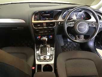 AUDI A4 AVANT 2012 Image 3