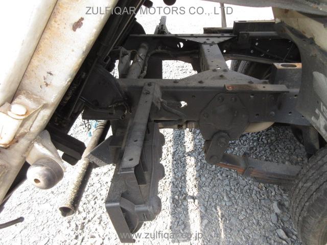 ISUZU ELF DUMP TRUCK 2000 Image 22