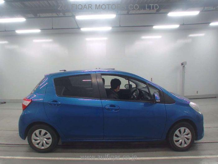 TOYOTA VITZ 2019 Image 3