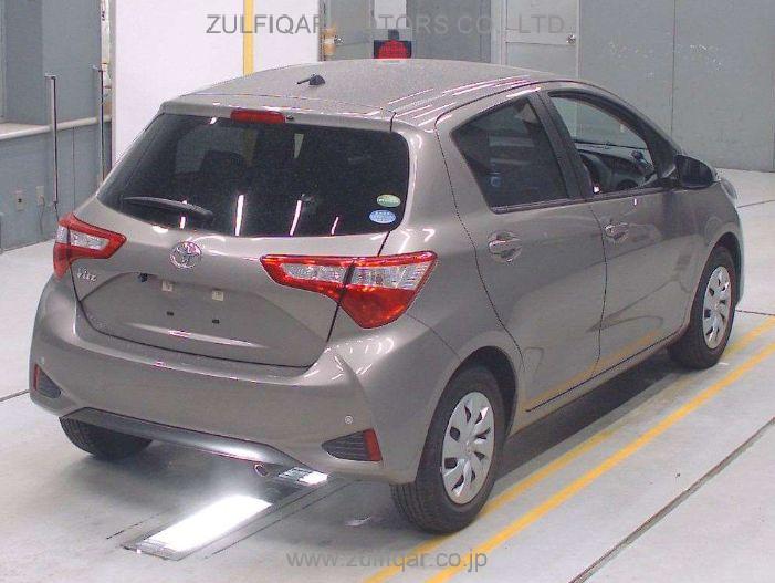 TOYOTA VITZ 2019 Image 2