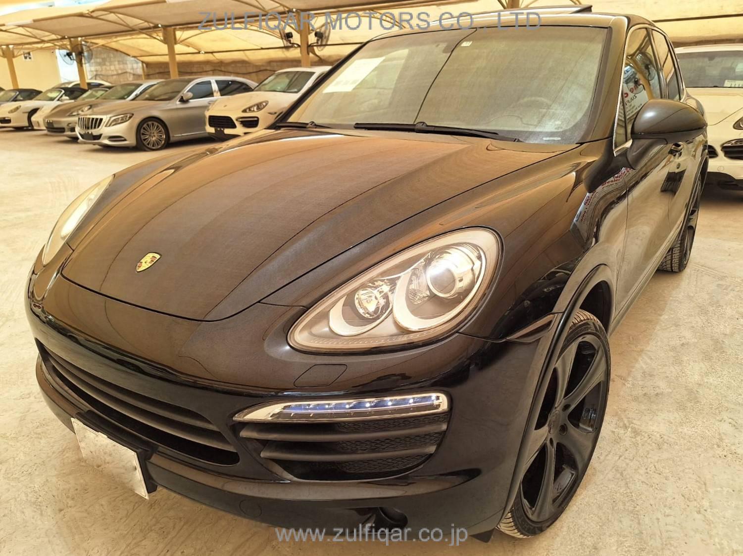 PORSCHE CAYENNE 2011 Image 1