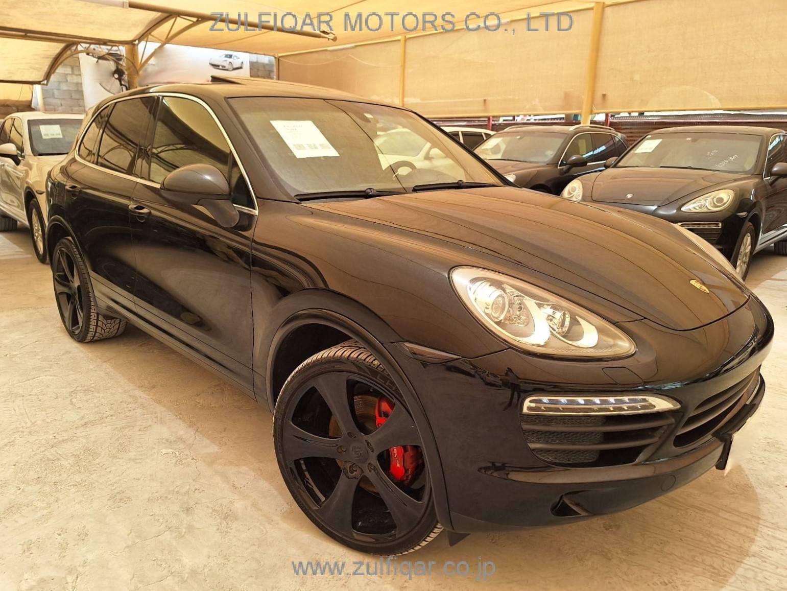 PORSCHE CAYENNE 2011 Image 7