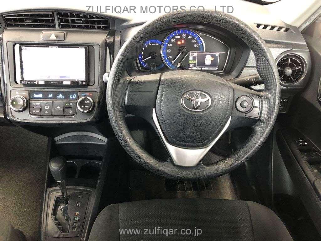 TOYOTA COROLLA AXIO 2018 Image 6