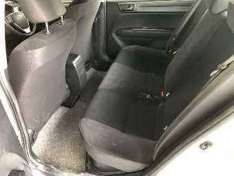 TOYOTA COROLLA AXIO 2018 Image 8