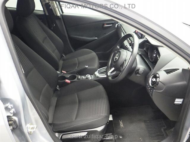 MAZDA DEMIO 2019 Image 6