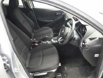 MAZDA DEMIO 2019 Image 6