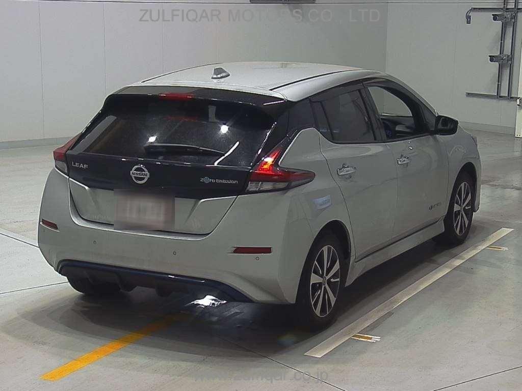 NISSAN LEAF 2020 Image 2