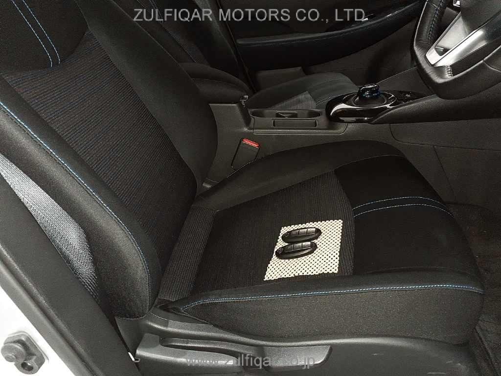 NISSAN LEAF 2020 Image 8
