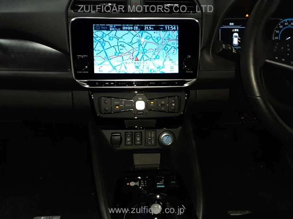 NISSAN LEAF 2020 Image 10
