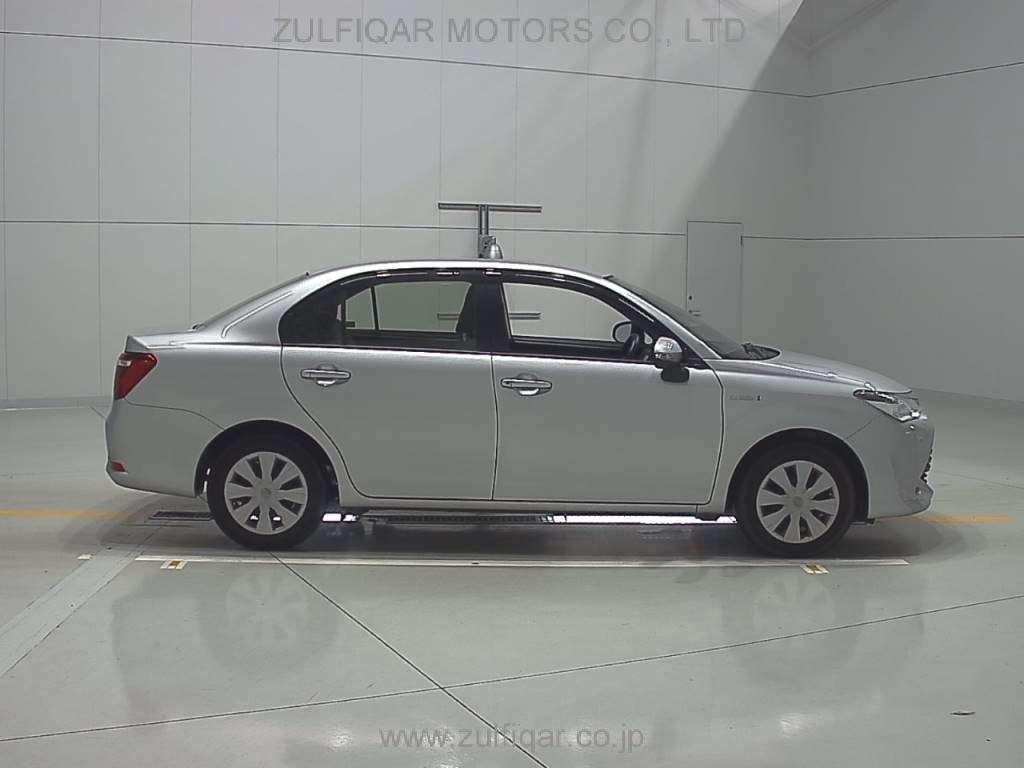 TOYOTA COROLLA AXIO 2015 Image 3