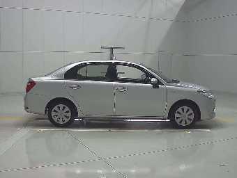TOYOTA COROLLA AXIO 2015 Image 3