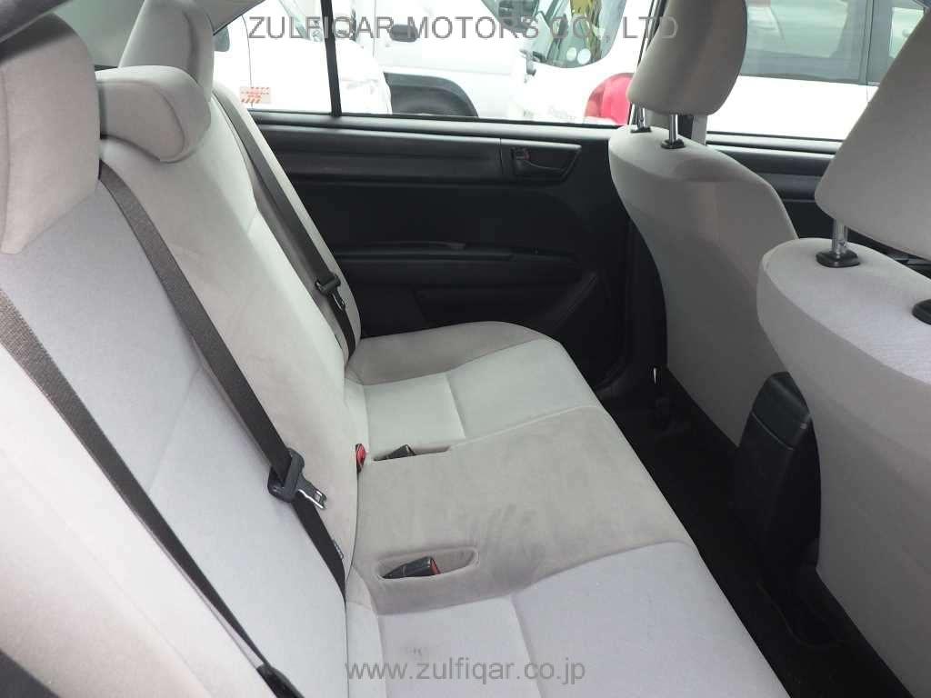 TOYOTA COROLLA AXIO 2015 Image 9